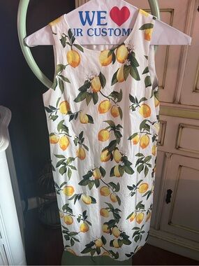 London Times Sleeveless White Lemon Print Shift Dress